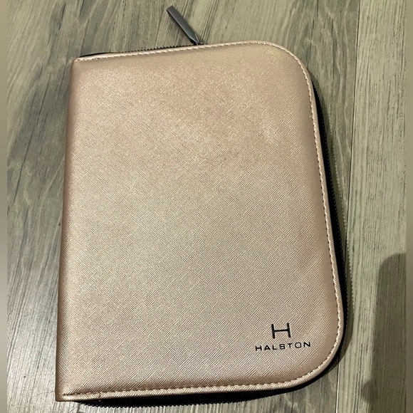 H by Halston Jewelry Travel Case and Organizer - Picture 1 of 4